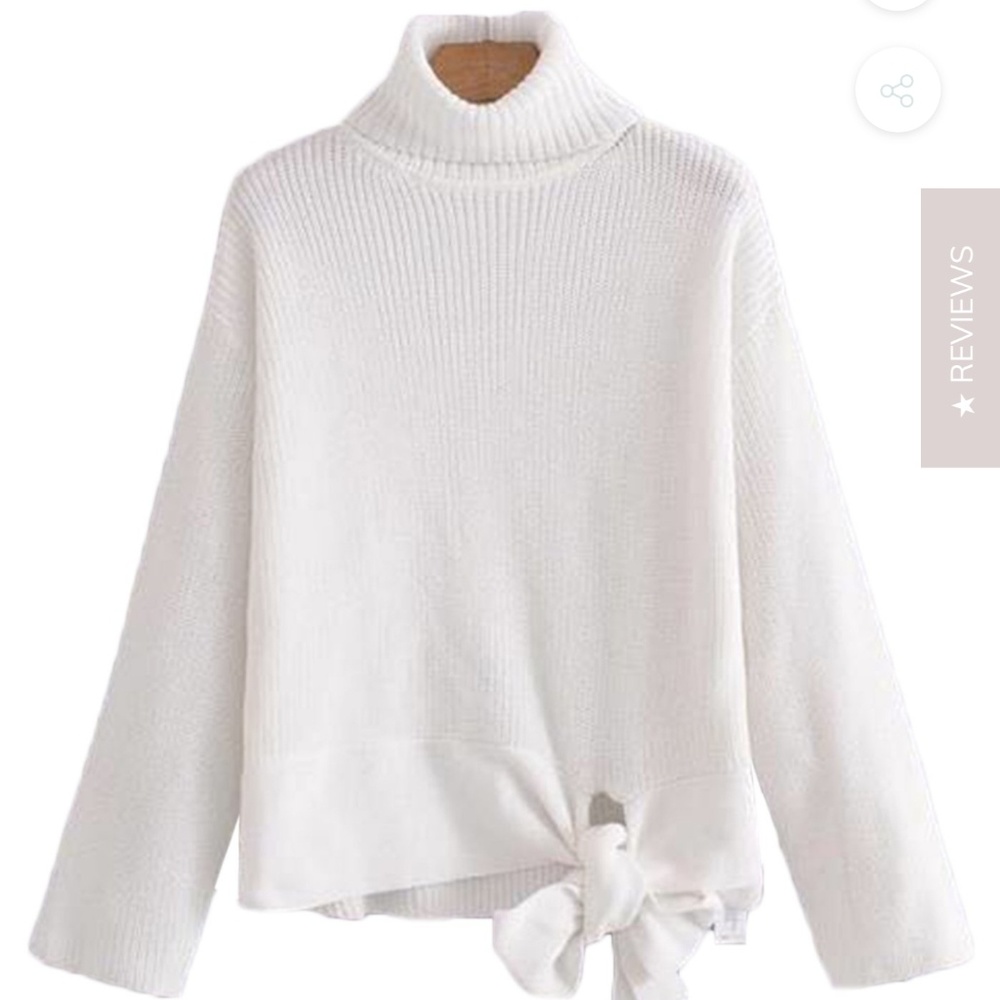 Goodnight Macaroon 'Daphne' Side Tie Turtleneck